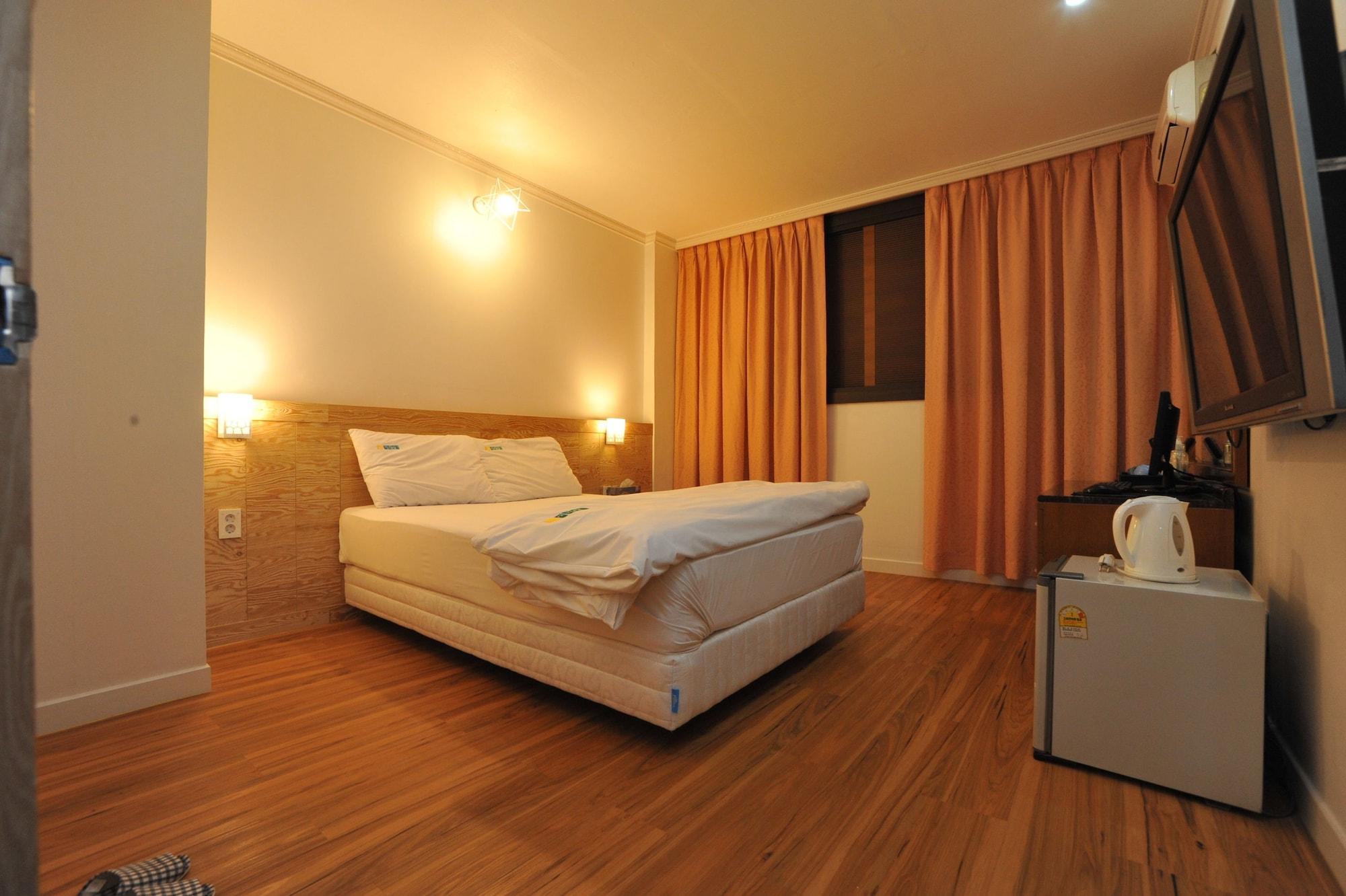 Daegu Hilltop Hotel Dış mekan fotoğraf